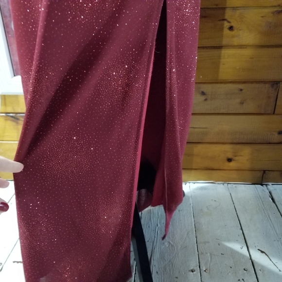 TATTOO BRAND VINTAGE LONG RED SPARKLY GOWN SIZE SMALL - Picture 11 of 16